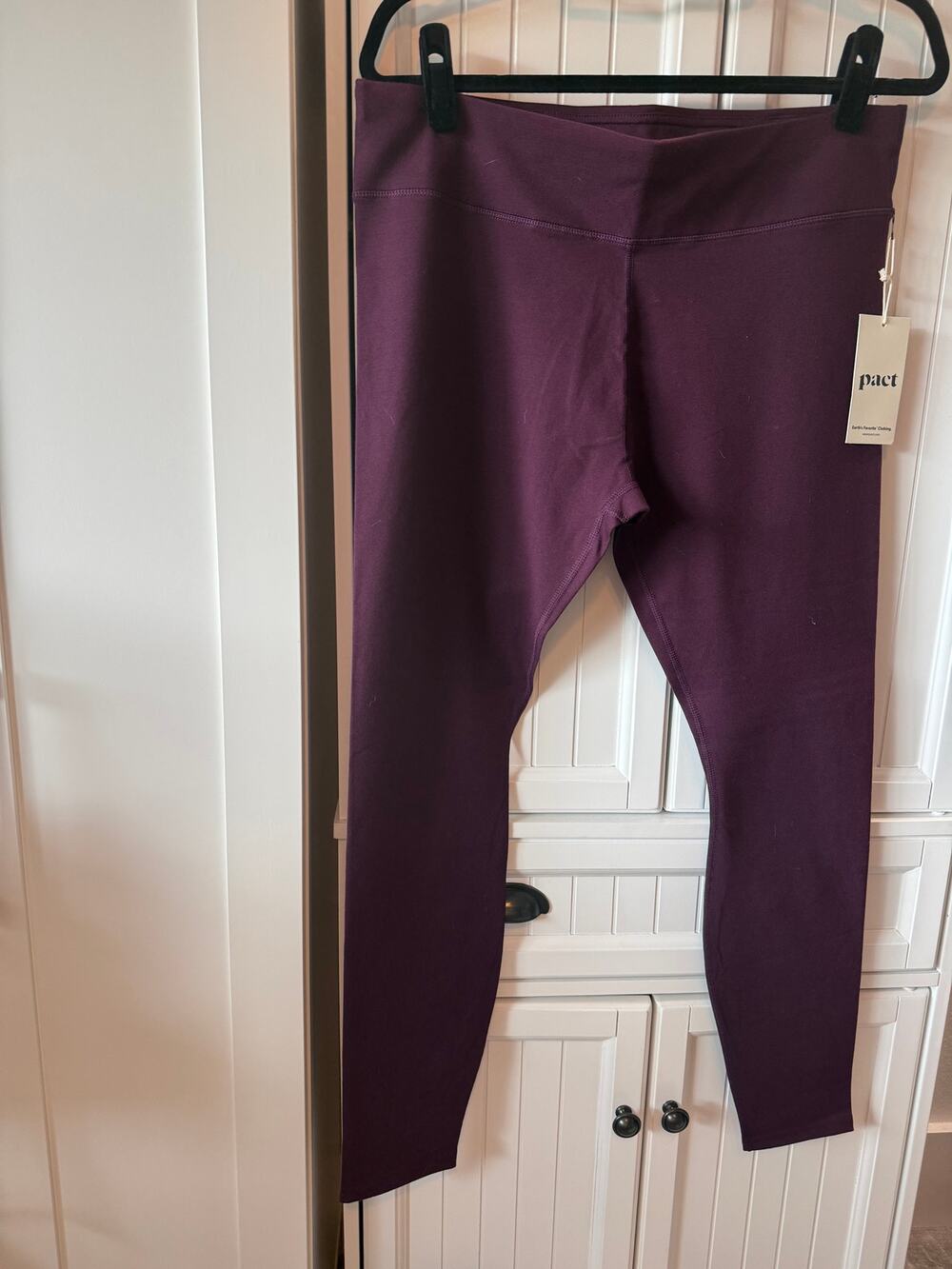 Pact On the Go-To Legging burgundy XL NWT